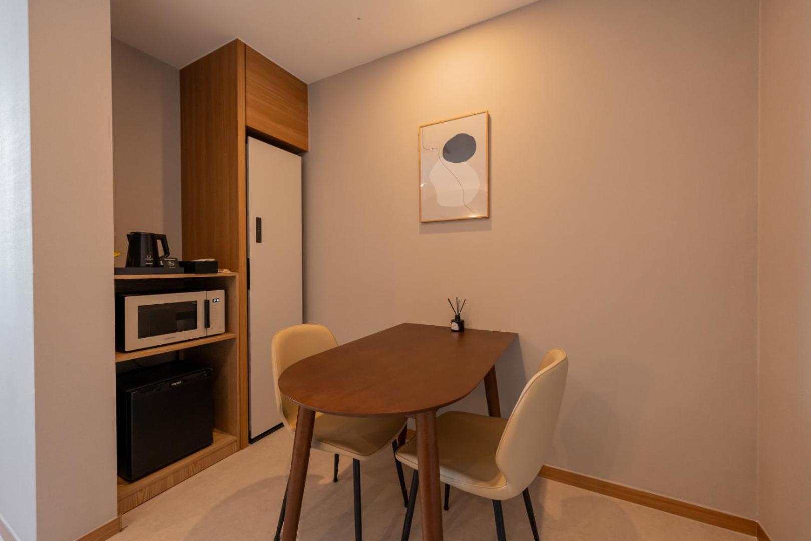 H-Avenue Hotel Munhyeon Busan Exterior photo